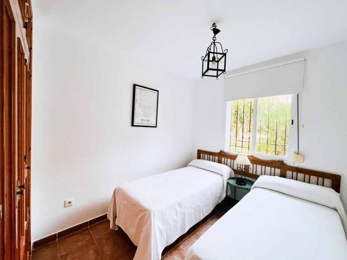 Jardin Del Golf Nº 36 By Fontanilla Del Mar Holidays Rentals Chiclana de la Frontera Exterior foto